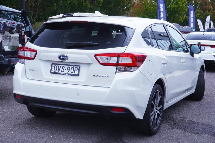 2017 Subaru Impreza 2.0i