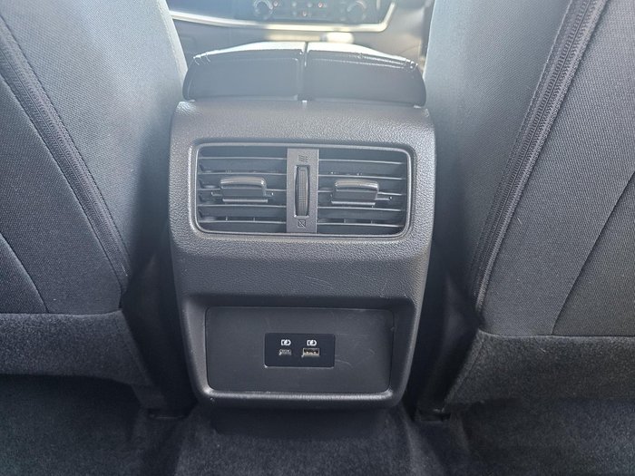 2022 Nissan X-TRAIL ST