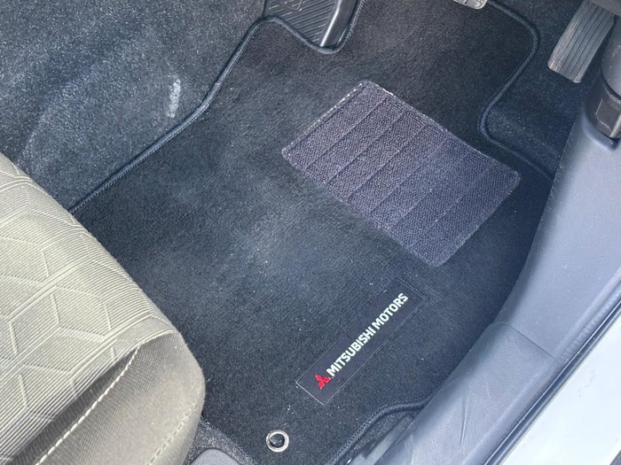 2021 Mitsubishi ASX ES