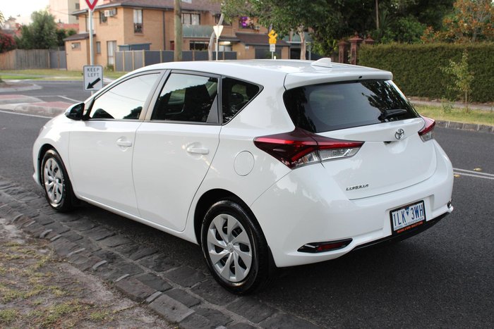 2017 Toyota Corolla Ascent ZRE182R Glacier White