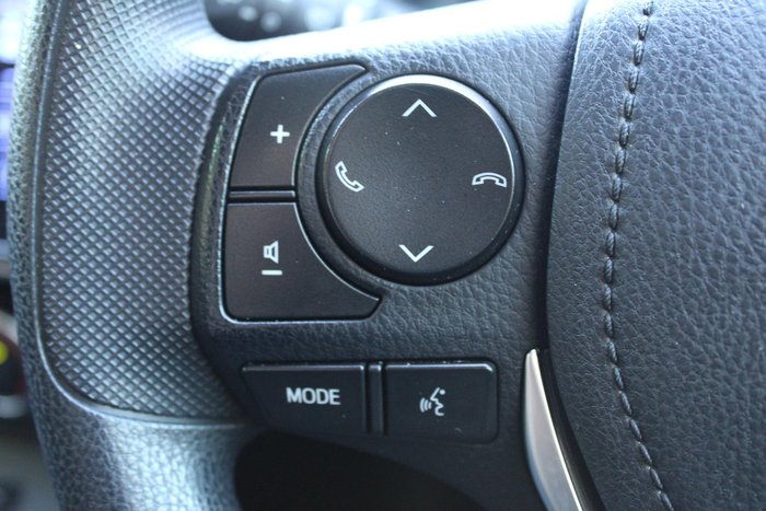 2017 Toyota Corolla Ascent ZRE182R Glacier White