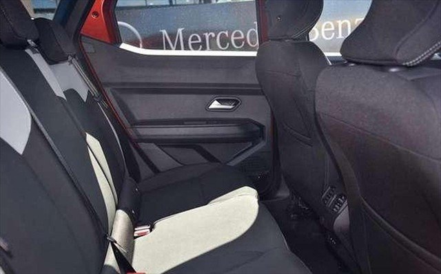 2025 Renault Duster Techno