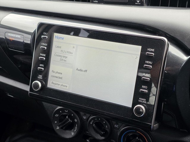 2020 Toyota Hilux SR