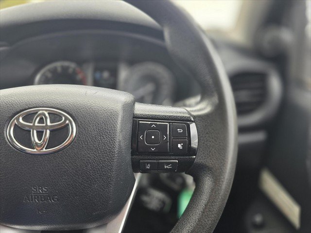 2020 Toyota Hilux SR