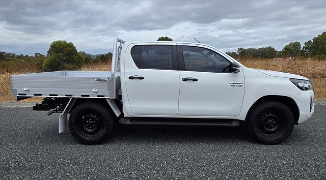 2020 Toyota Hilux SR