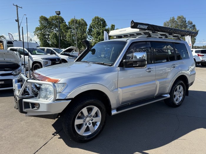 2009 Mitsubishi Pajero