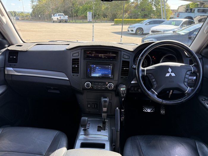 2009 Mitsubishi Pajero