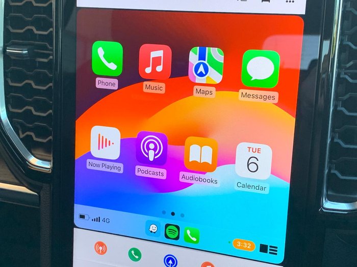 2025 Ford Everest Platinum