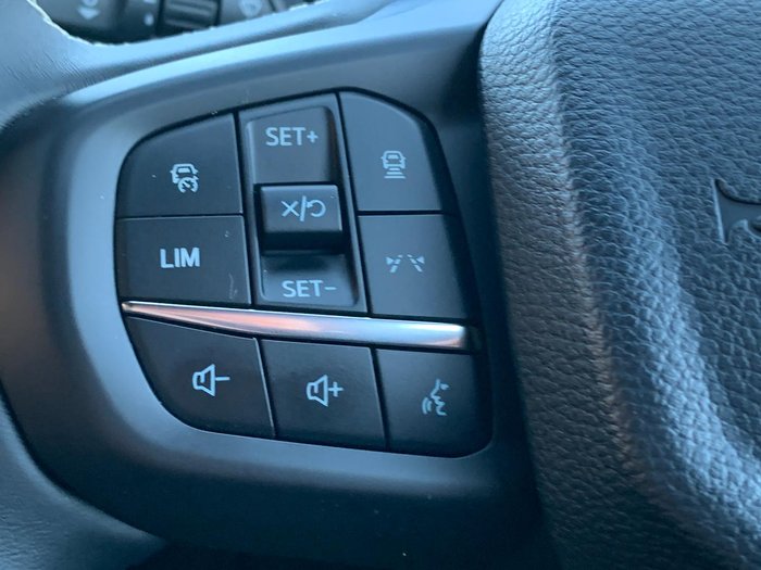 2025 Ford Everest Platinum