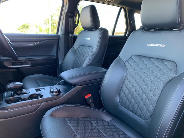 2025 Ford Everest Platinum