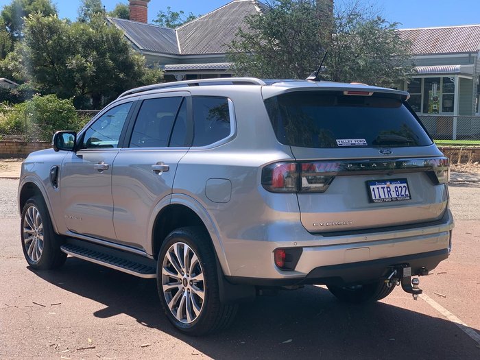 2025 Ford Everest Platinum