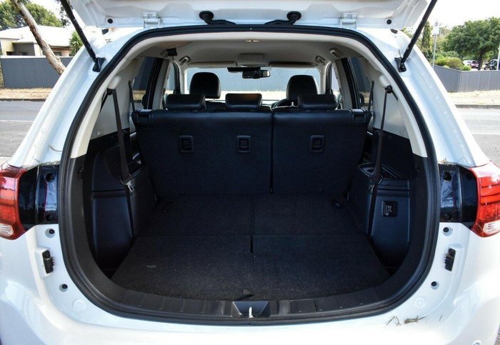 2019 Mitsubishi Outlander LS