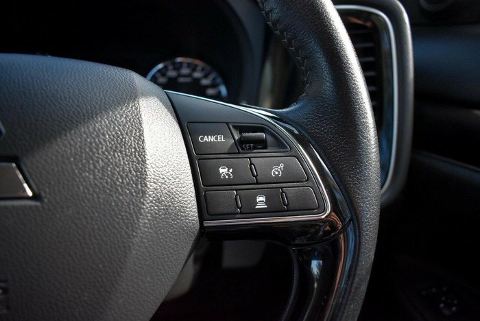 2019 Mitsubishi Outlander LS