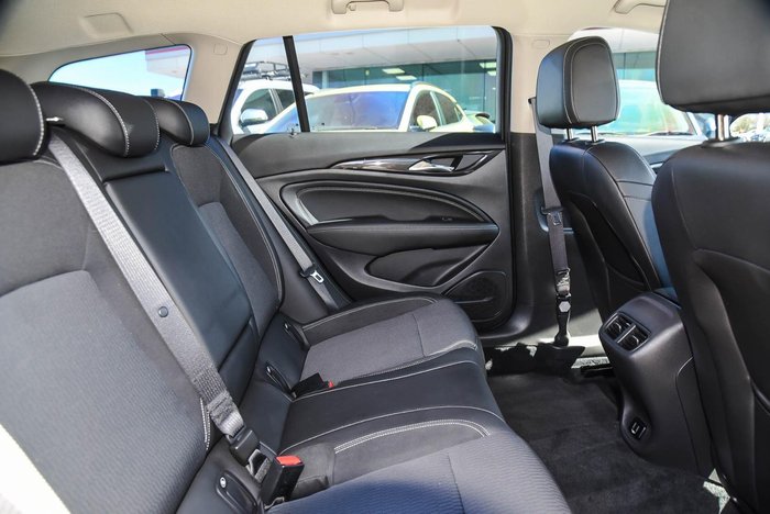 2019 Holden Commodore RS