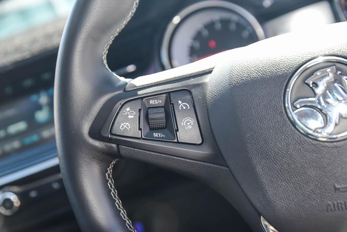 2019 Holden Commodore RS