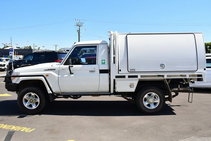 2013 Toyota Landcruiser GXL