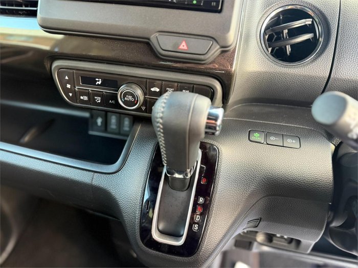 2020 Honda N-Box Custom G L Turbo Honda Sensing