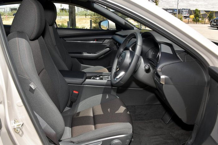 2025 Mazda 3 G20 Pure