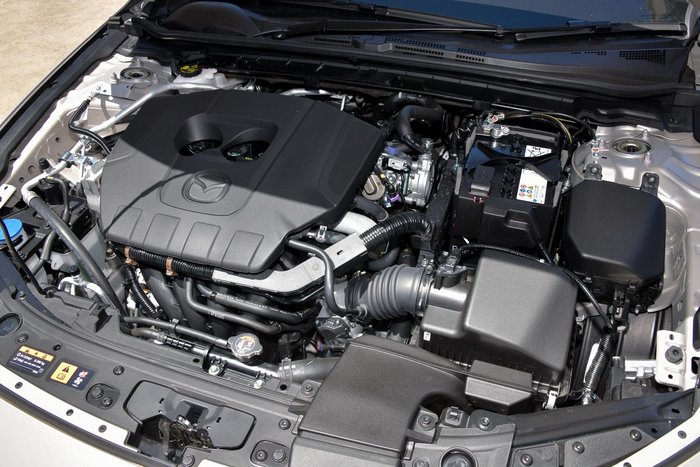 2025 Mazda 3 G20 Pure