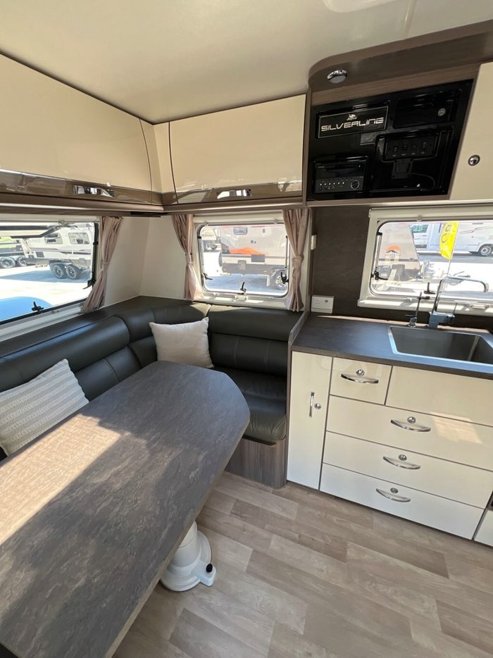 2018 JAYCO SILVERLINE 21.65-3 OB