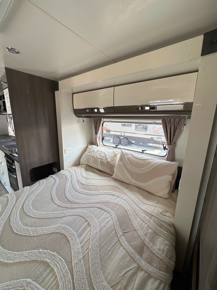 2018 JAYCO SILVERLINE 21.65-3 OB