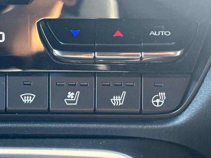 2025 Mazda CX-80 G40e Azami