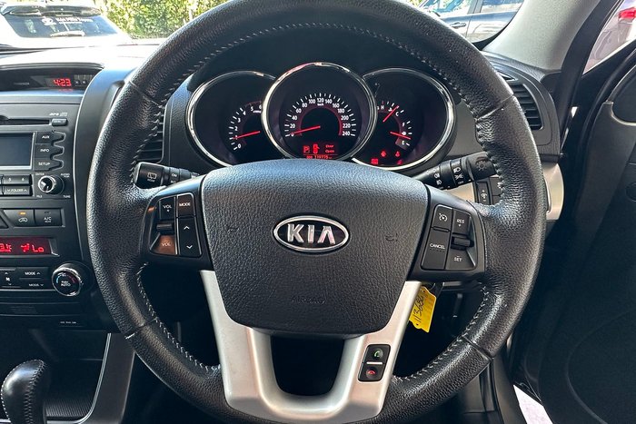 2011 Kia Sorento SLi
