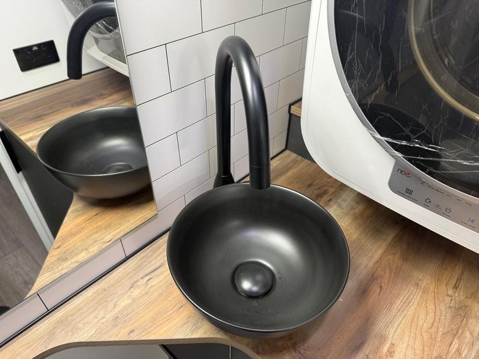 2025 Avida Birdsville Lx