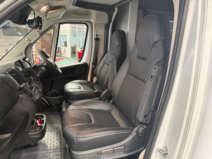 2025 Avida Birdsville Lx