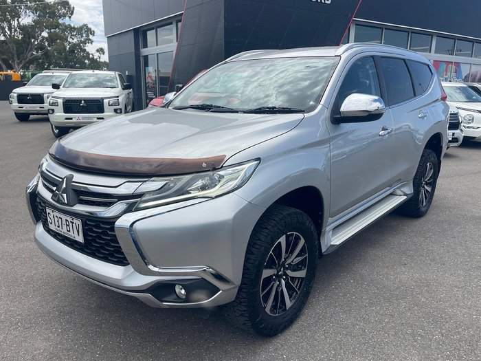 2017 Mitsubishi Pajero Sport GLS