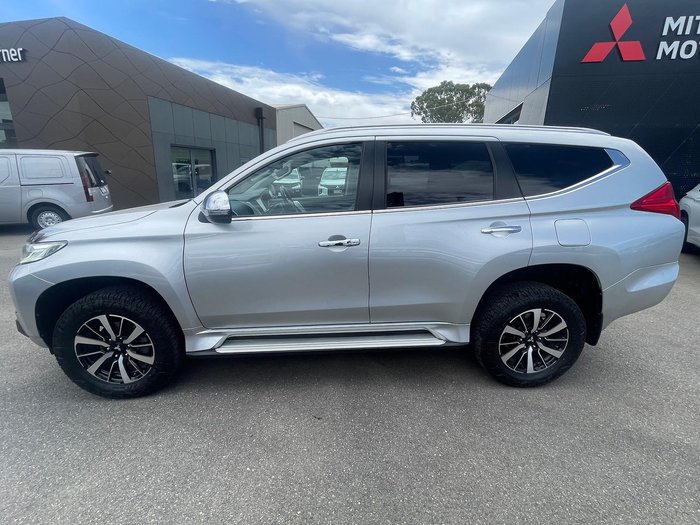 2017 Mitsubishi Pajero Sport GLS