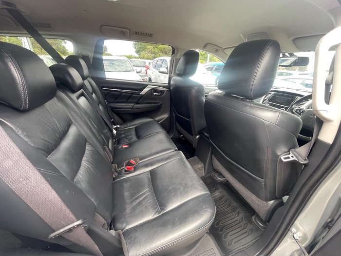 2017 Mitsubishi Pajero Sport GLS