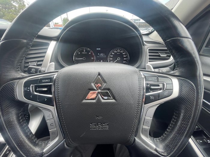 2017 Mitsubishi Pajero Sport GLS