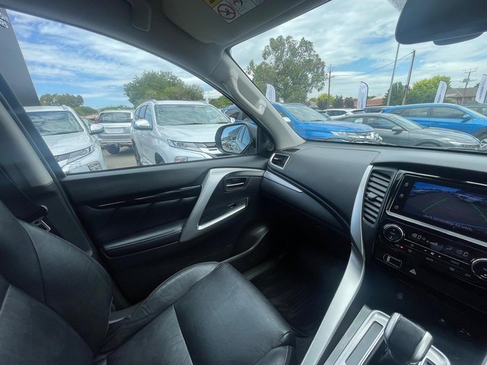 2017 Mitsubishi Pajero Sport GLS