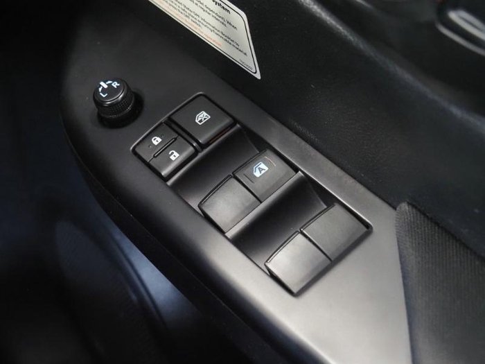 2020 Toyota Hilux SR