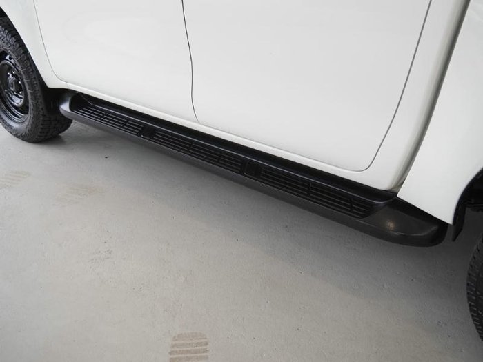 2020 Toyota Hilux SR