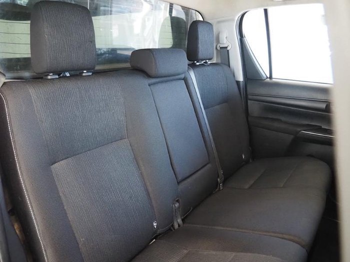 2021 Toyota Hilux SR