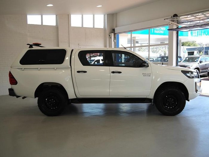 2021 Toyota Hilux SR