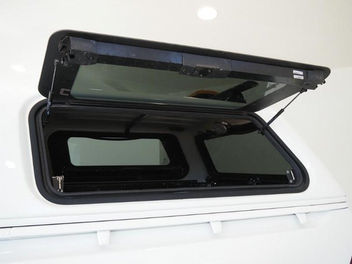 2021 Toyota Hilux SR