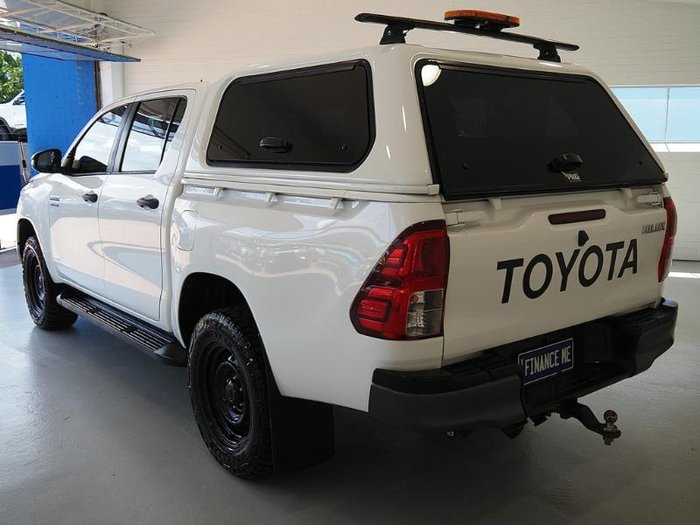 2021 Toyota Hilux SR
