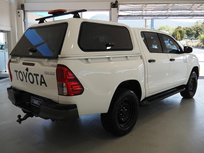 2021 Toyota Hilux SR