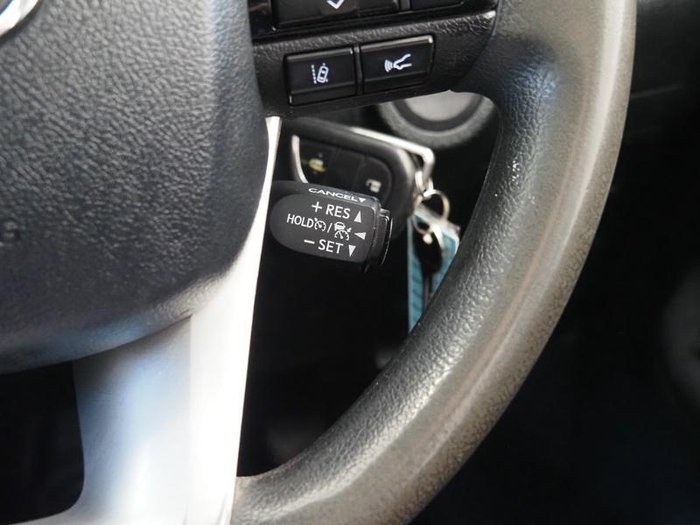 2021 Toyota Hilux SR