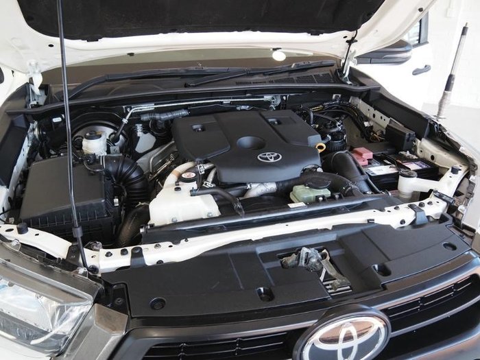 2021 Toyota Hilux SR