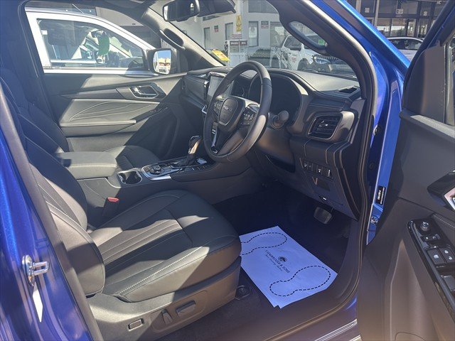 2025 ISUZU MU-X LS-T