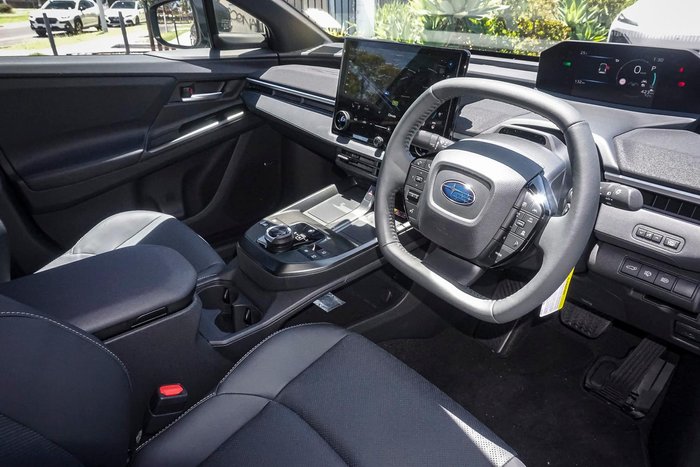 2025 Subaru Solterra AWD Touring