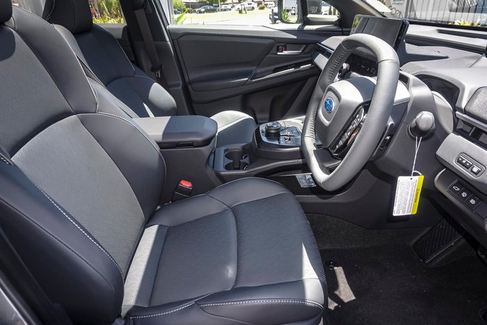 2025 Subaru Solterra AWD Touring