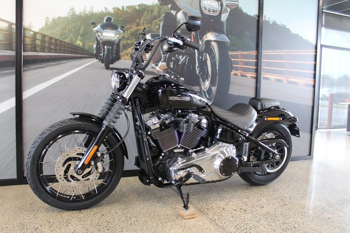 2025 Harley-davidson FXBB STREET BOB (117) VIVID BLACK