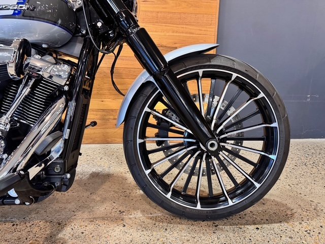 2023 Harley-davidson FXBR BREAKOUT (117) Silver