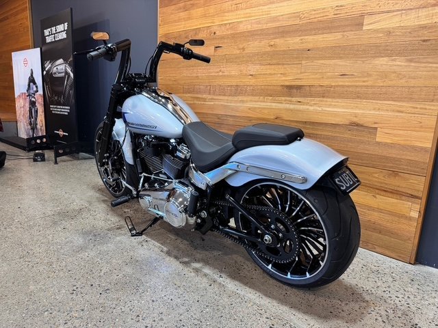 2023 Harley-davidson FXBR BREAKOUT (117) Silver