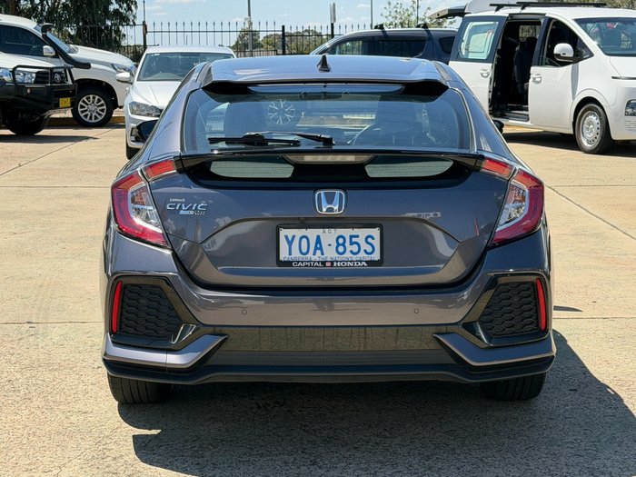 2019 Honda Civic VTi-S